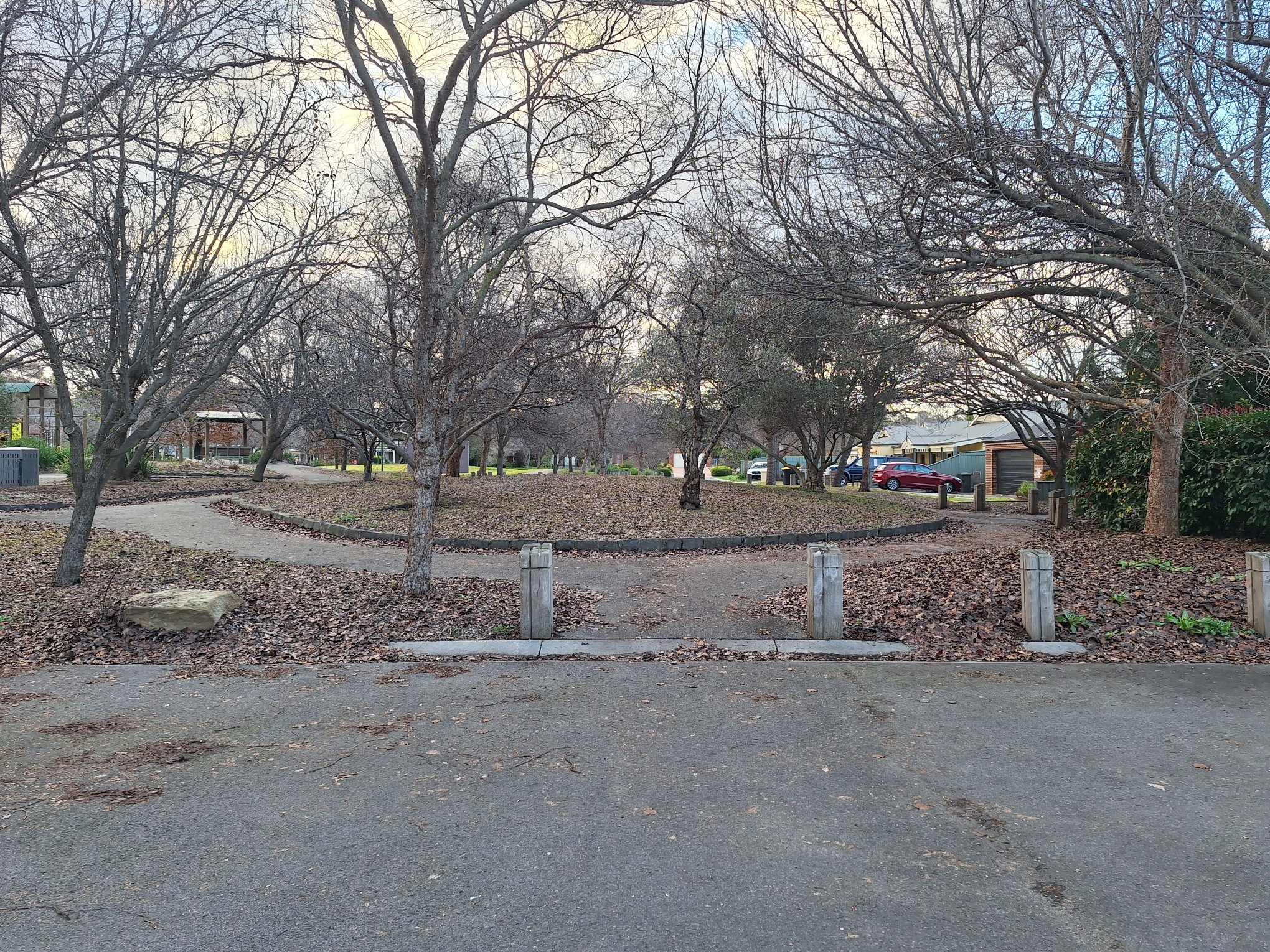 Example in East Hampton Place, Strathfieldsaye (road closure with walking and cycling access retained).